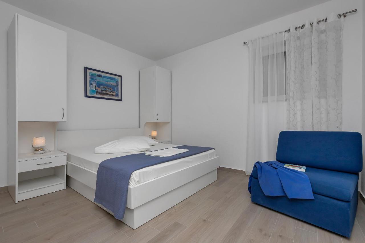 Apartments Marija Tucepi Exterior photo
