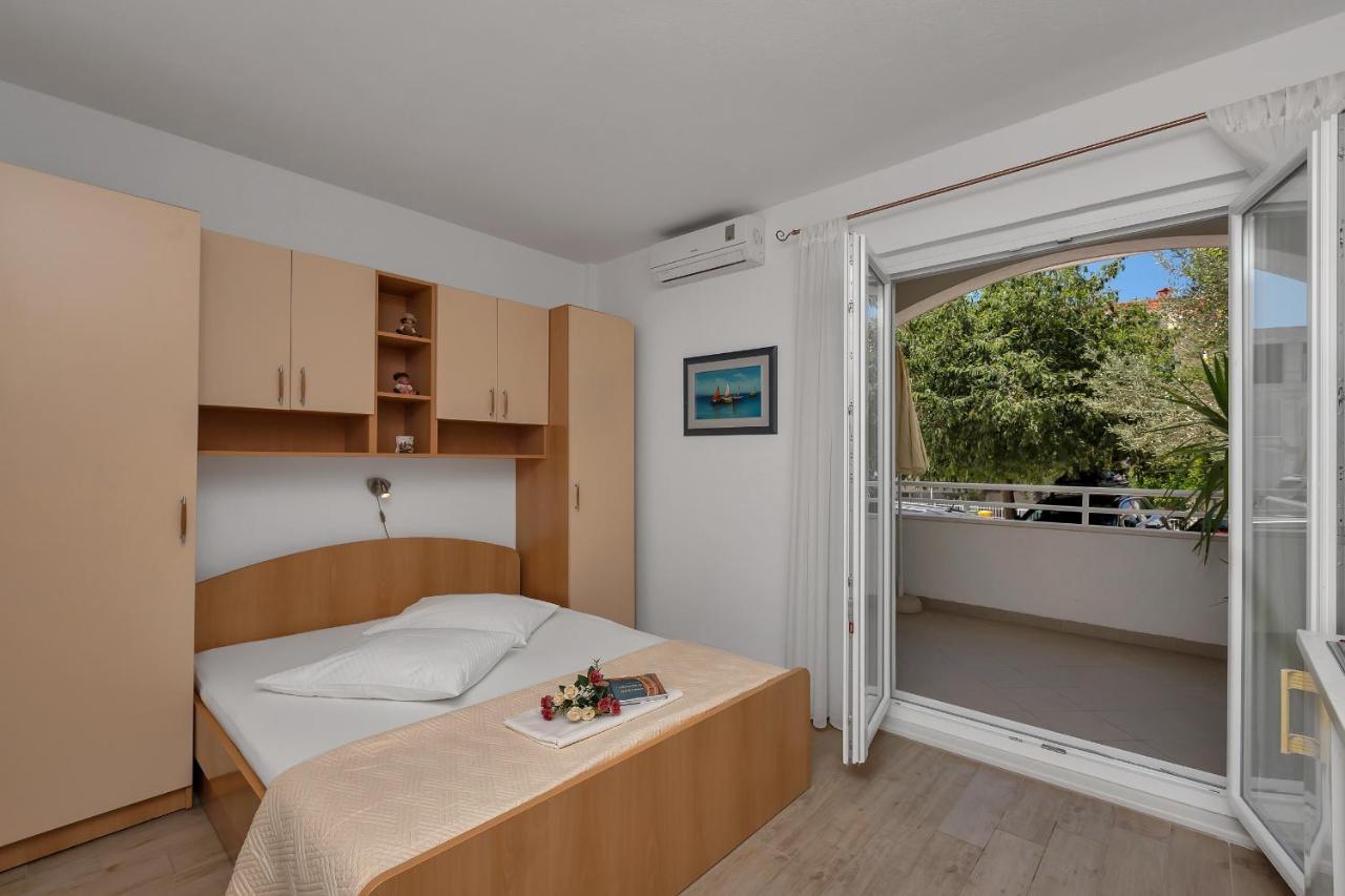 Apartments Marija Tucepi Exterior photo
